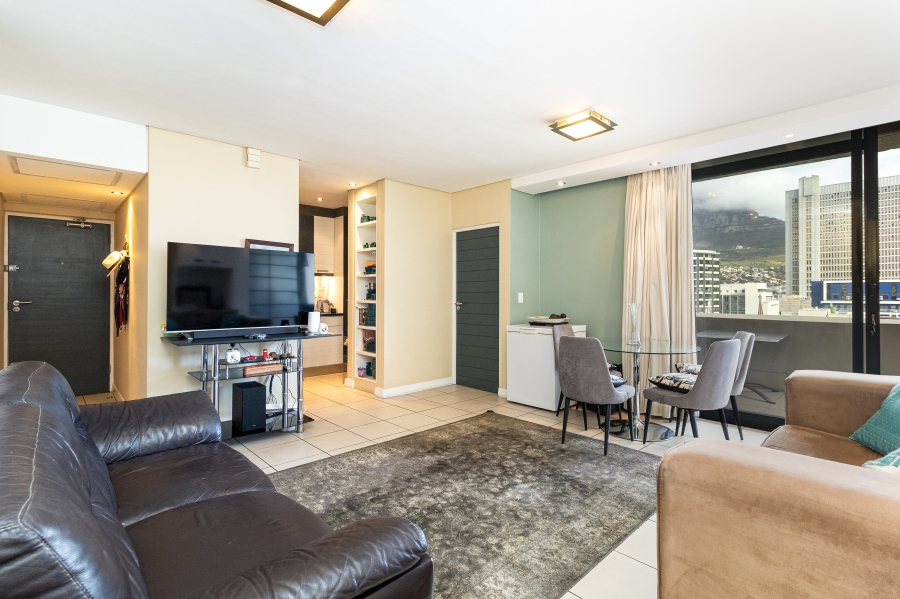 2 Bedroom Property for Sale in Cape Town City Centre Western Cape